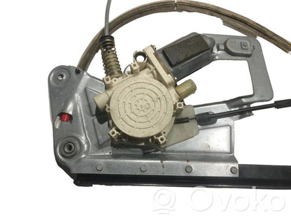 Priekšpusē elektriskā loga pacelšanas mehānisma komplekts