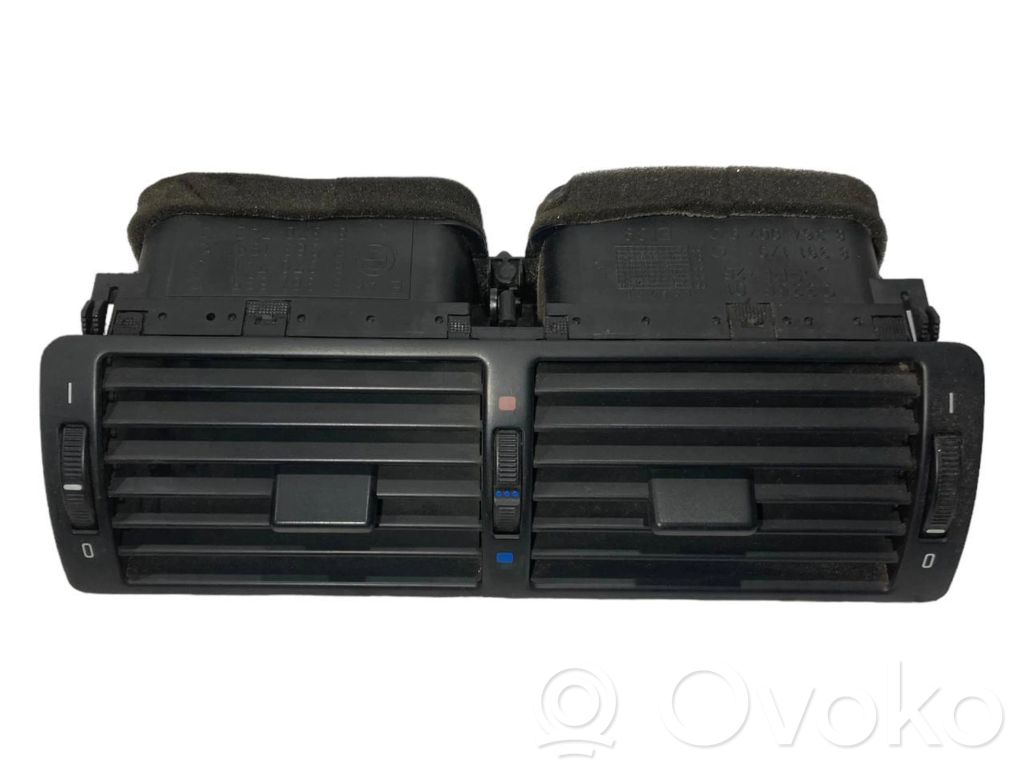 Centrālais gaisa ventilācijas režģis