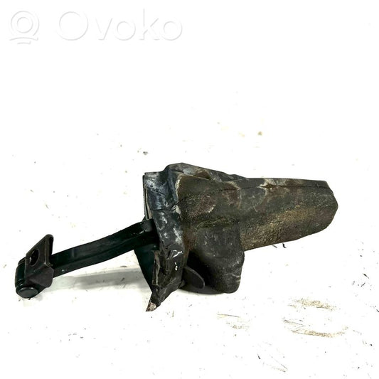 Durvju atvēruma ierobežotājs