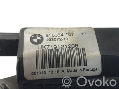 Aizmugurējā pārsega slēdzene