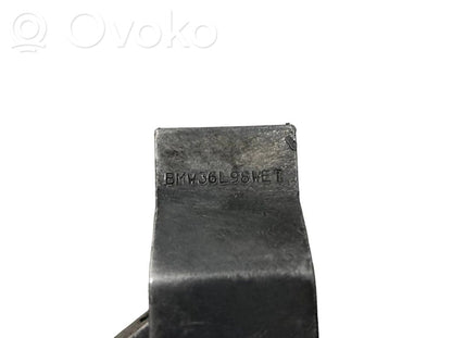 Kardāna / stūres krustsavienojums