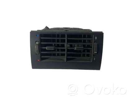 Aizmugurējā gaisa - ventilācijas reste