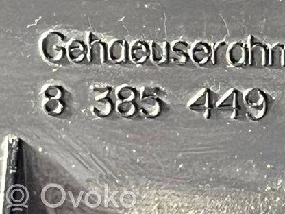 Speedometer (in the instrument panel)