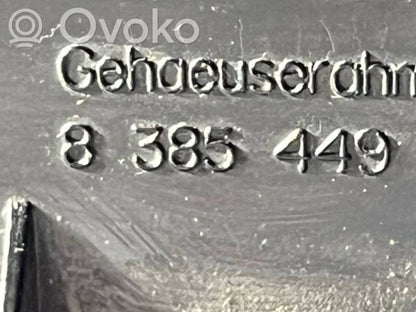 Speedometer (in the instrument panel)
