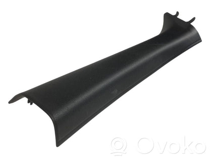 (A) statņa dekoratīvā apdare