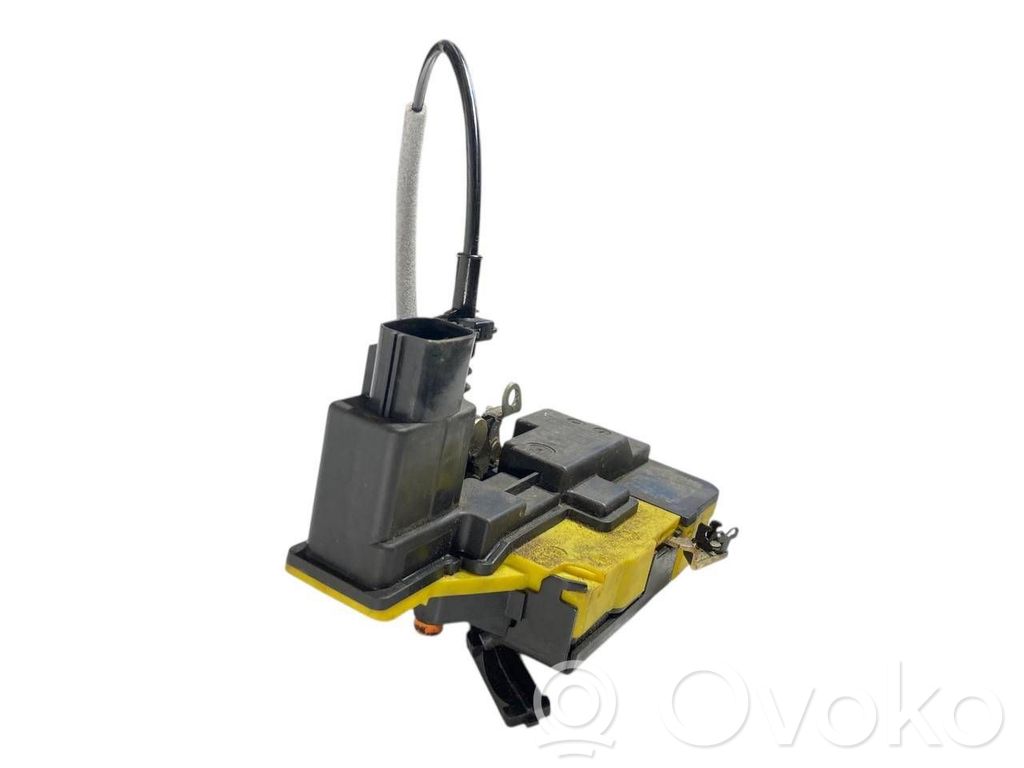 Aizmugurē slēdzene