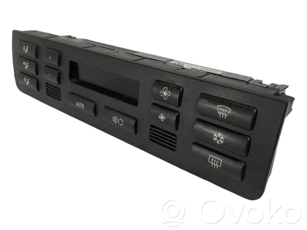 Gaisa kondicioniera / klimata kontroles / salona apsildes vadības bloks (salonā)