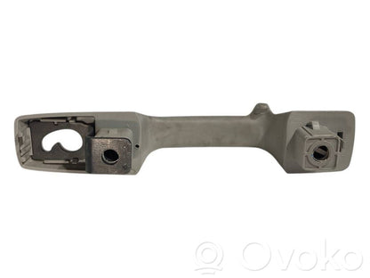 Priekšējais rokturis