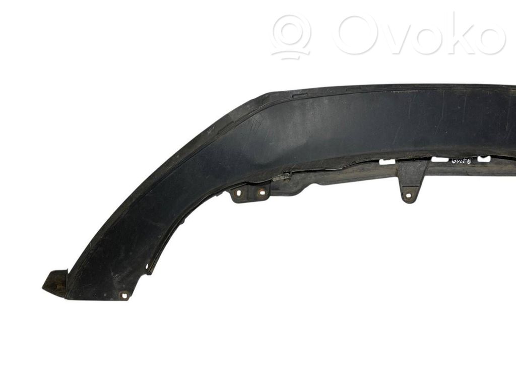 Apakšējā bampera daļa (lūpa)