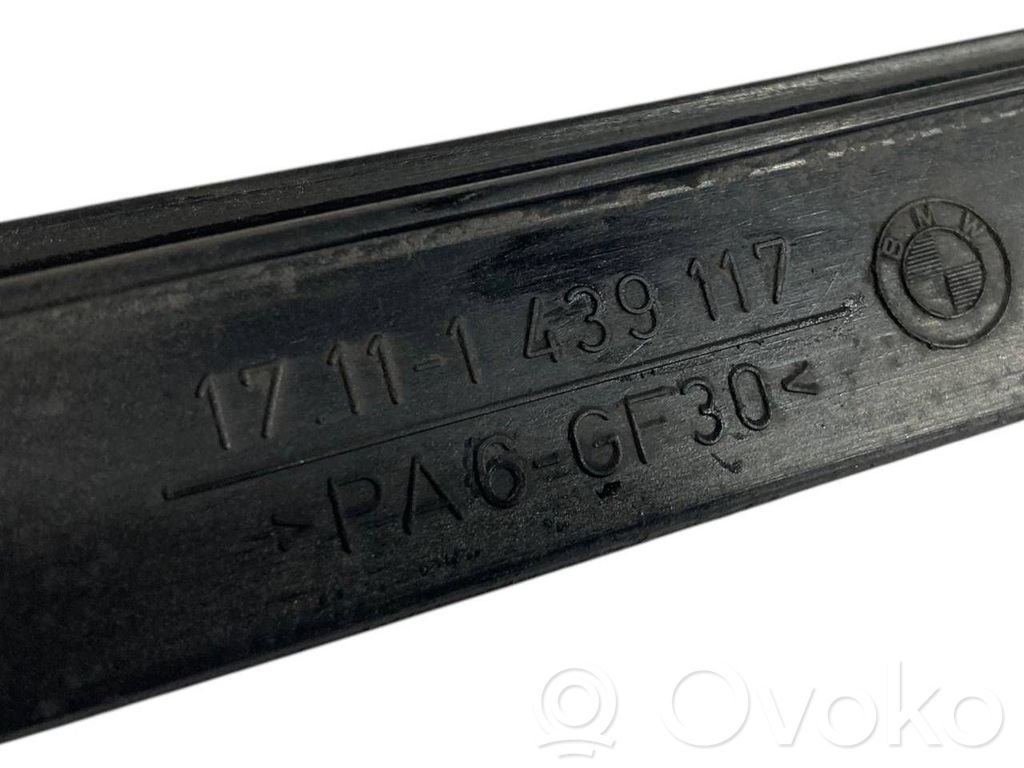 Radiatoru paneļa augšējā daļa (televizors)