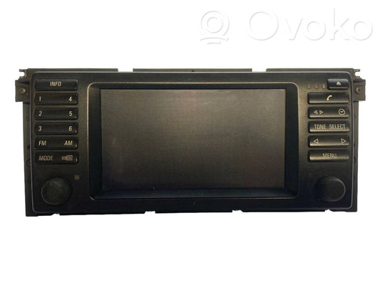 Radio / CD/DVD atskaņotājs / navigācija