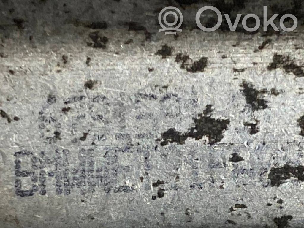 Stūresrata ass krustsavienojums