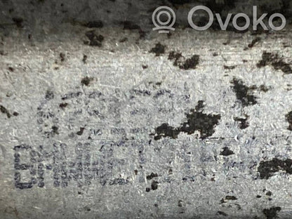 Stūresrata ass krustsavienojums