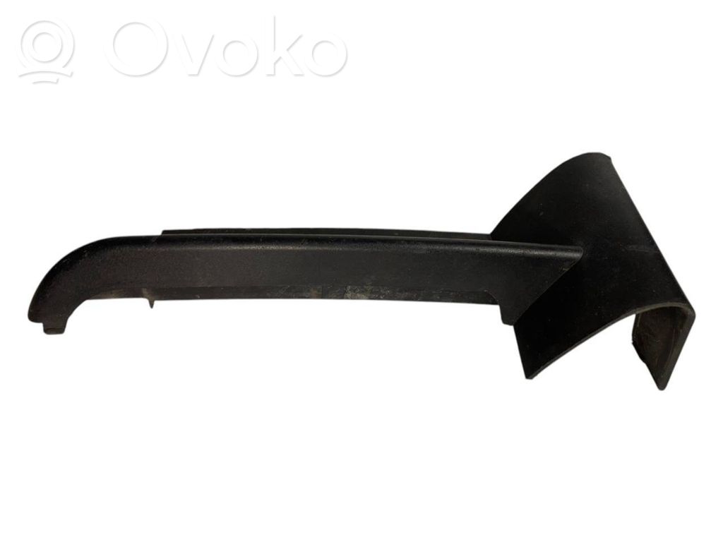 Apakšējais režģis (trīsdaļīgs)