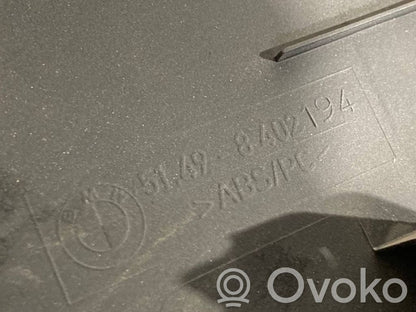 Galvenais apdares panelis