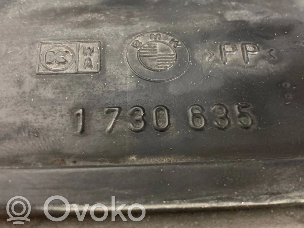 Air intake duct details