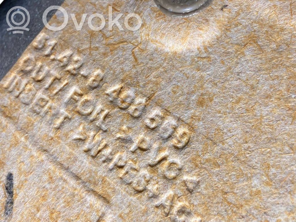 Apšuvums aizmugurējām durvīm