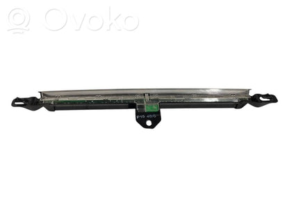 Papildu bremžu signāla lukturis