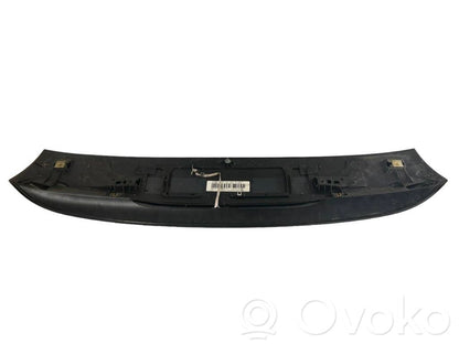 Spoiler rear cover