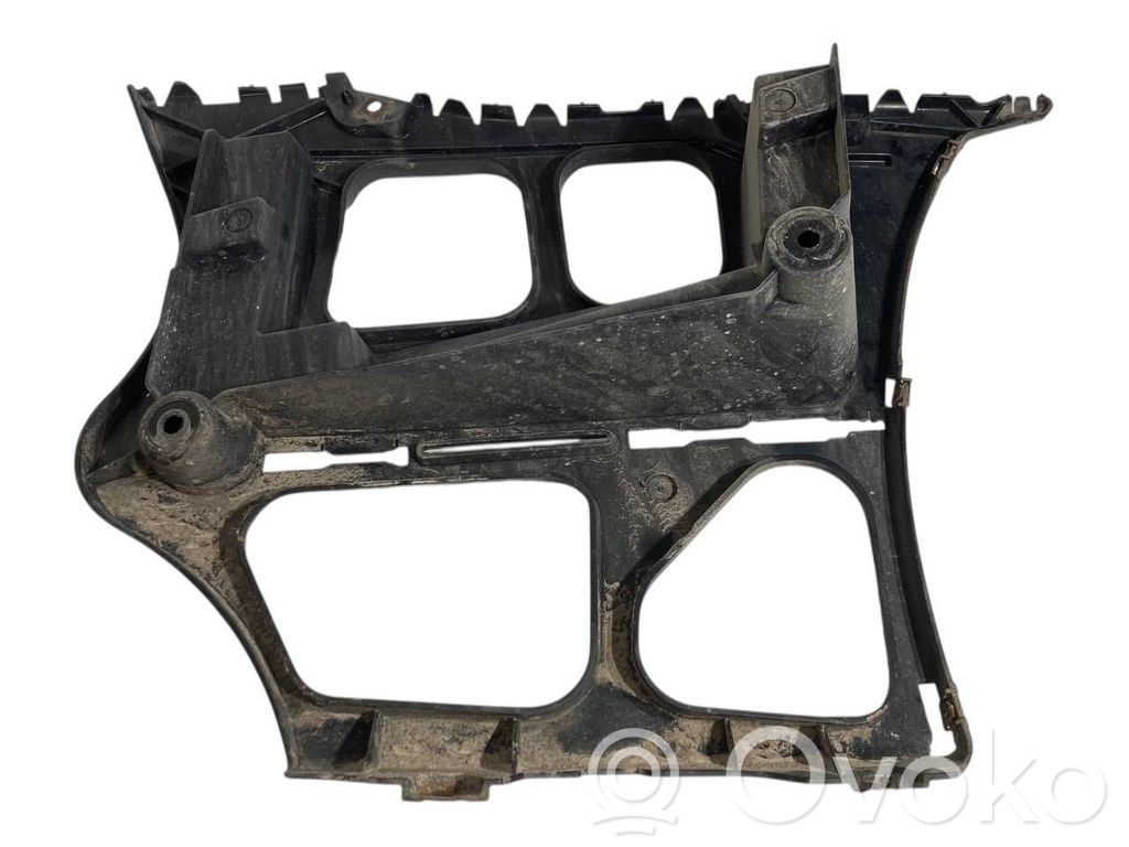 Aizmugurējā bufera montāžas kronšteins