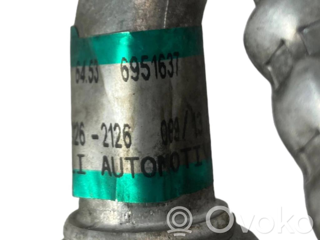 Gaisa kondicioniera caurulīte (-es) / šļūtene (-es)