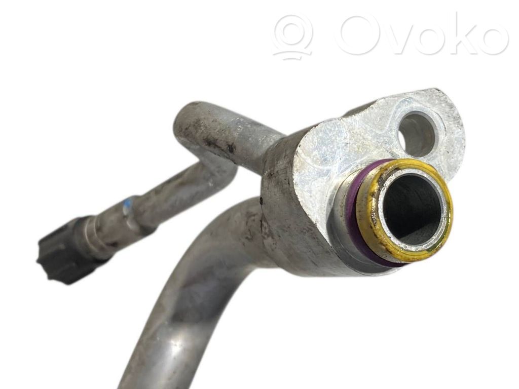 Gaisa kondicioniera caurulīte (-es) / šļūtene (-es)