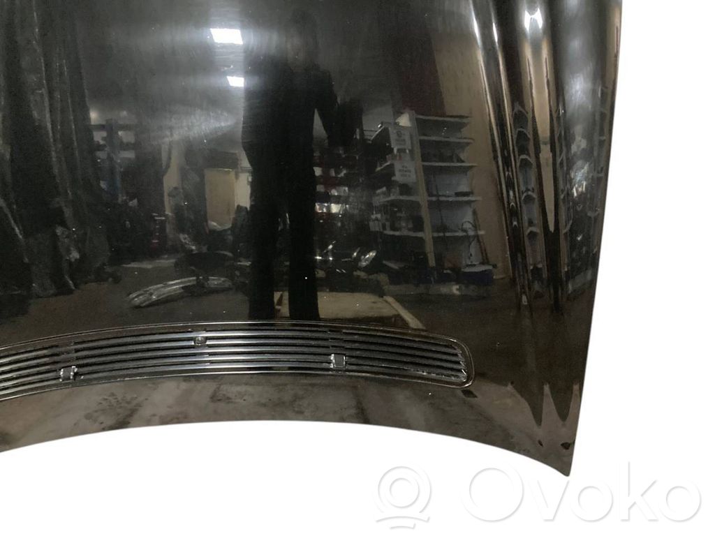 Dzinēja pārsegs (vāks)