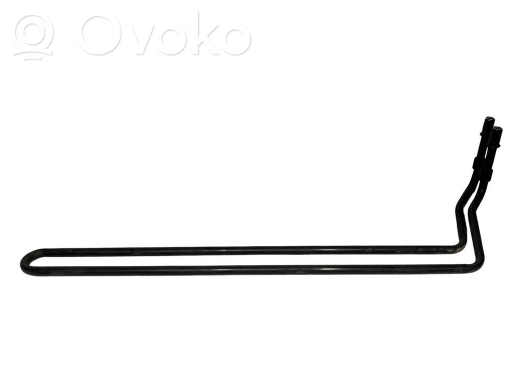 Stūres pastiprinātāja šļūtene (-es) / caurulīte (-es)