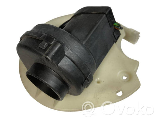 Dzinēja vadības bloka ventilators