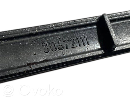 Radiouztvērēja / navigācija dekoratīvā apdare