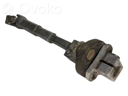 Stūresrata ass krustsavienojums