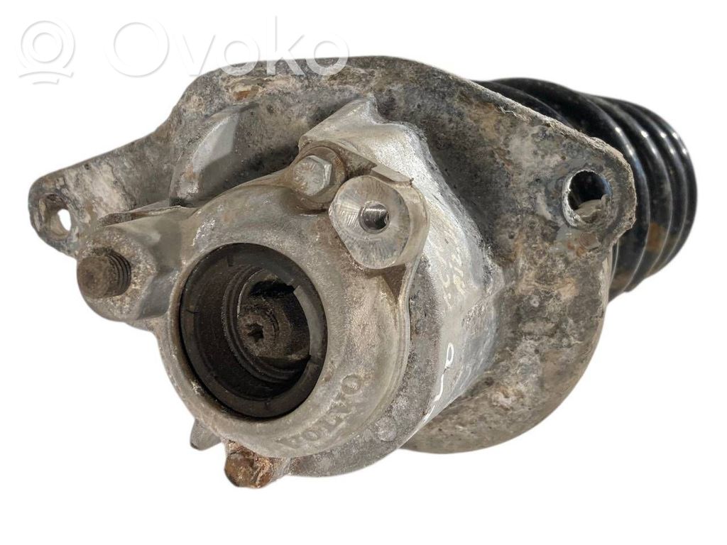 Aizmugurē amortizators ar atsperi