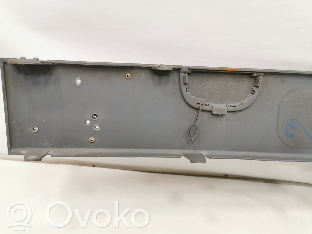 Fog lamp decorative grille