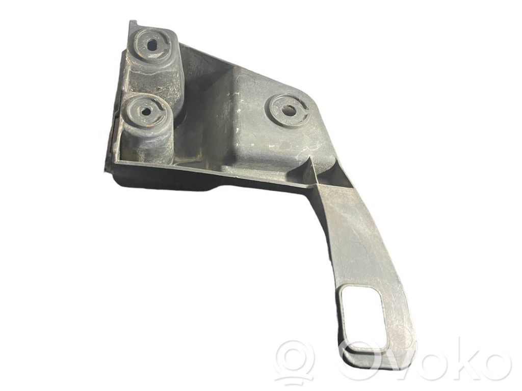 Front bumper holder