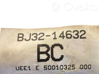 Skaļrunis (-i) pakaļējās durvīs