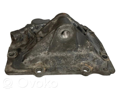 Aizmugurējā reduktora stiprinājums