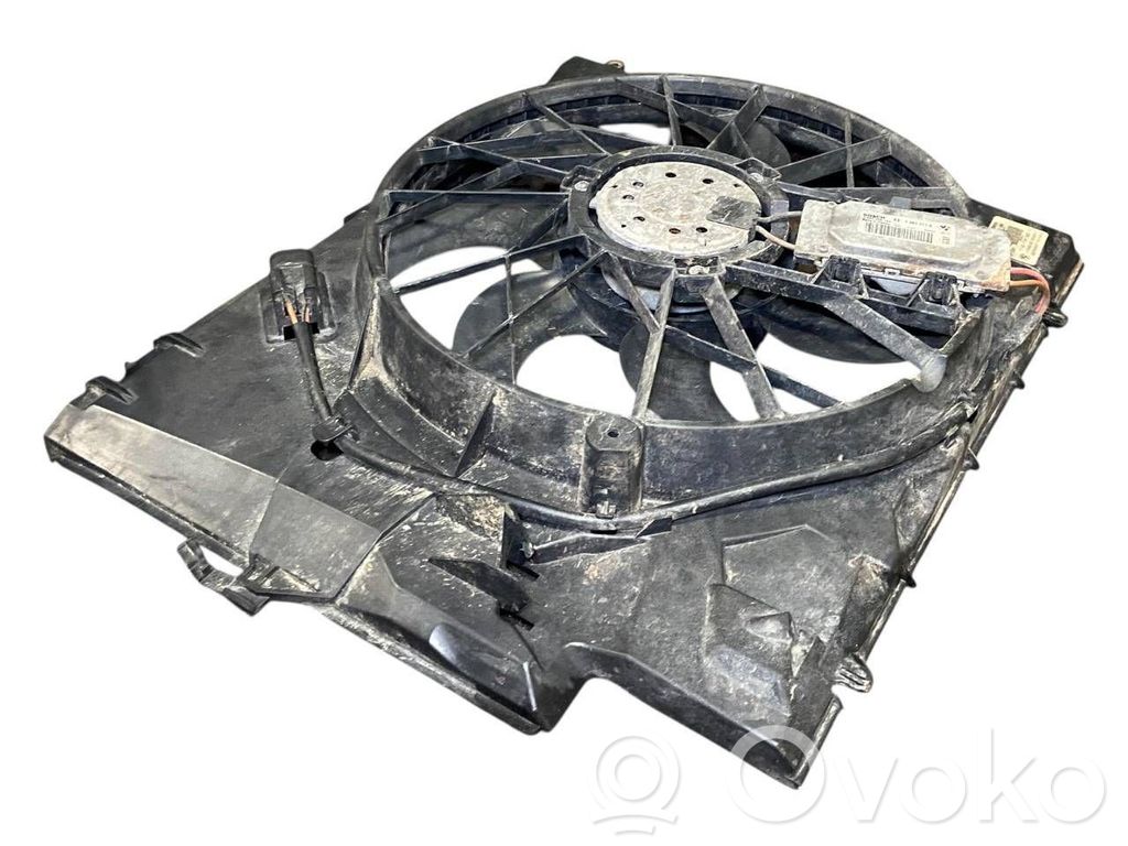 Elektrisks radiatoru ventilators
