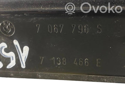 Front electric window lifter assembly