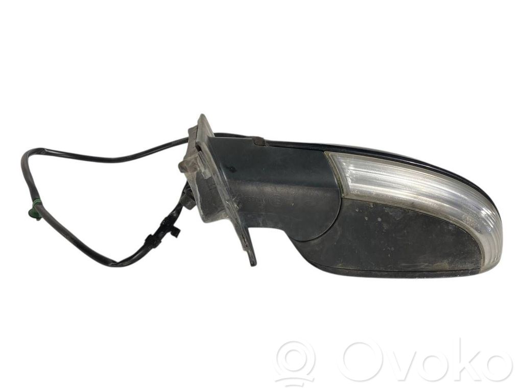 Spogulis (elektriski vadāms)