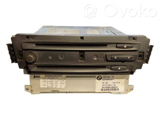 Radio / CD/DVD atskaņotājs / navigācija