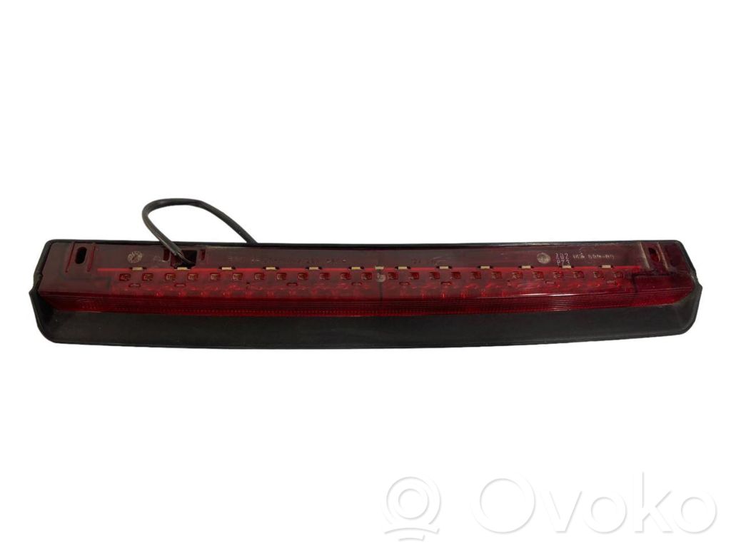 Additional brake light