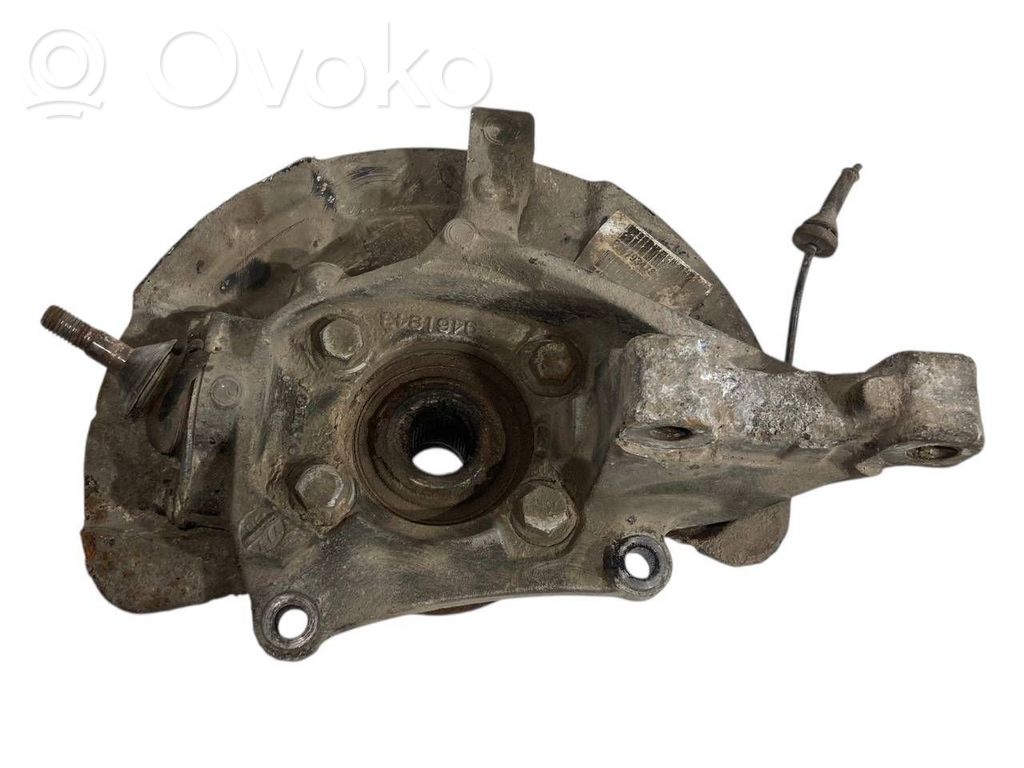 Priekšējā riteņa rumbas vārpstas šarnīrs (stupica, capfa)