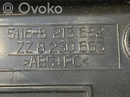 Pelnutrauks (aizmugurē)