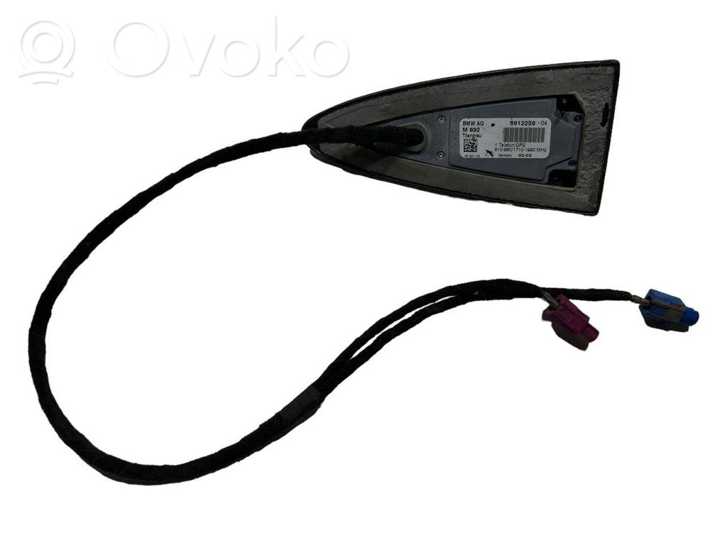 Antenna (GPS antenna)