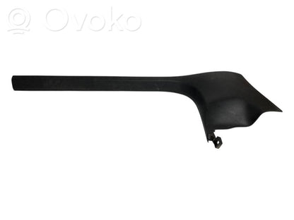Priekšējā sliekšņa dekoratīvā apdare (iekšējā)