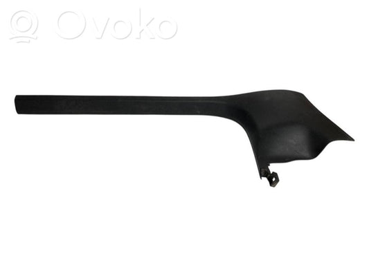 Priekšējā sliekšņa dekoratīvā apdare (iekšējā)