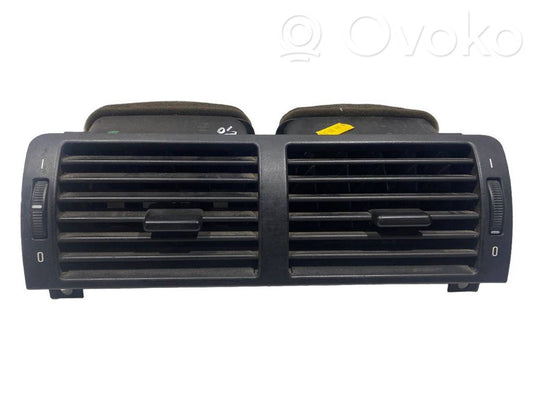 Centrālais gaisa ventilācijas režģis