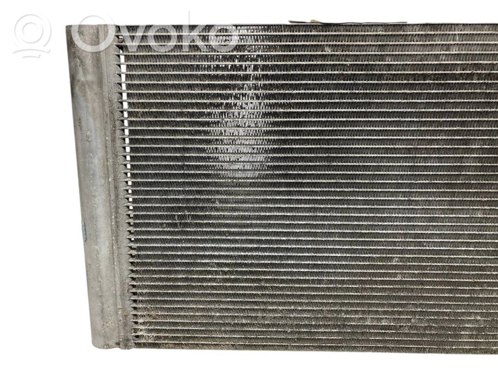 Gaisa kondicioniera dzeses radiators