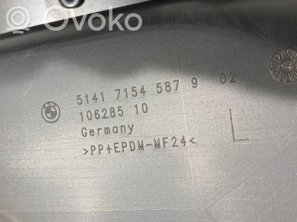 Priekšējo durvju apdare