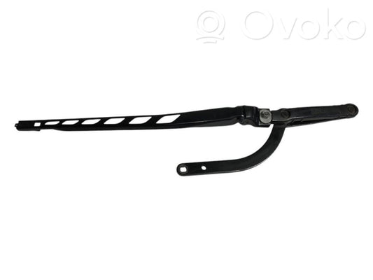 Windshield wiper arm